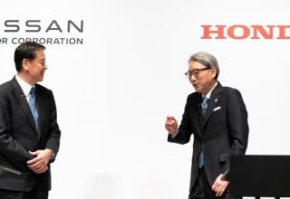 ‘Tuyệt vọng’ Honda và Nissan: Hai hãng ô tô Nhật Bản từng là đối thủ phải dẹp bỏ mối thâm thù, từ bỏ truyền thống để hợp tác đấu với cơn lũ xe điện giá rẻ Trung Quốc